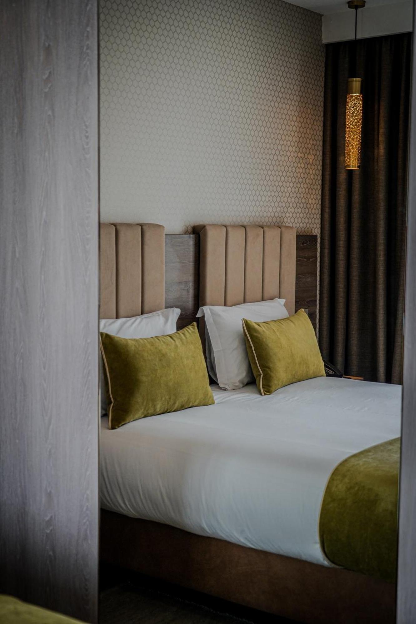 Az Hotel Des Arts ราบัต ภายนอก รูปภาพ