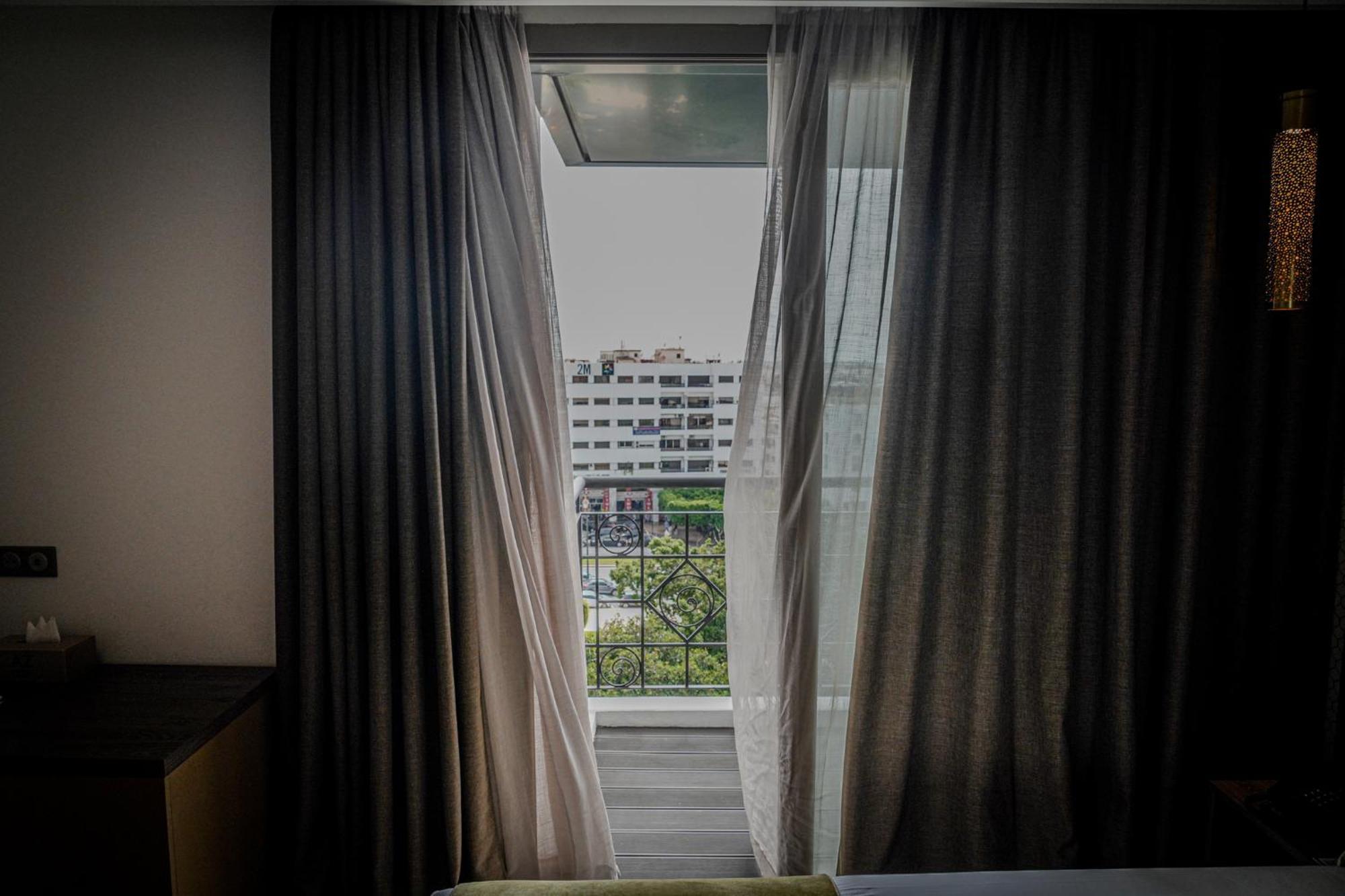 Az Hotel Des Arts ราบัต ภายนอก รูปภาพ