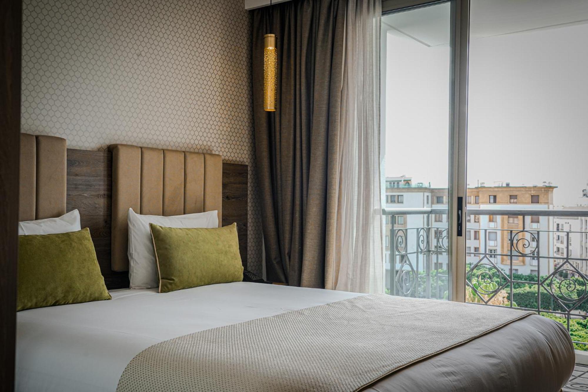 Az Hotel Des Arts ราบัต ภายนอก รูปภาพ
