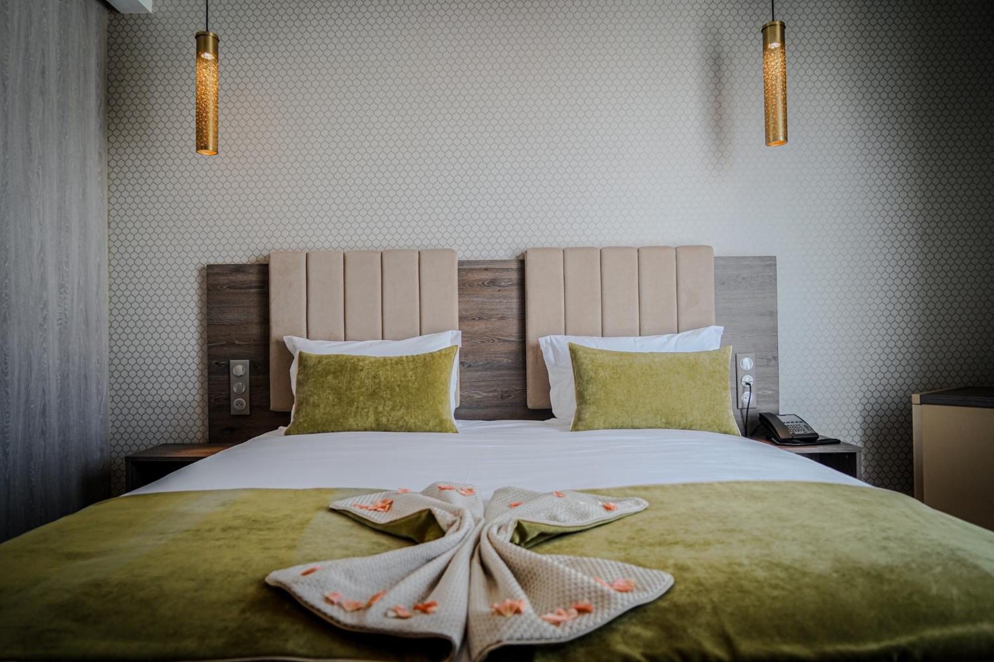 Az Hotel Des Arts ราบัต ภายนอก รูปภาพ