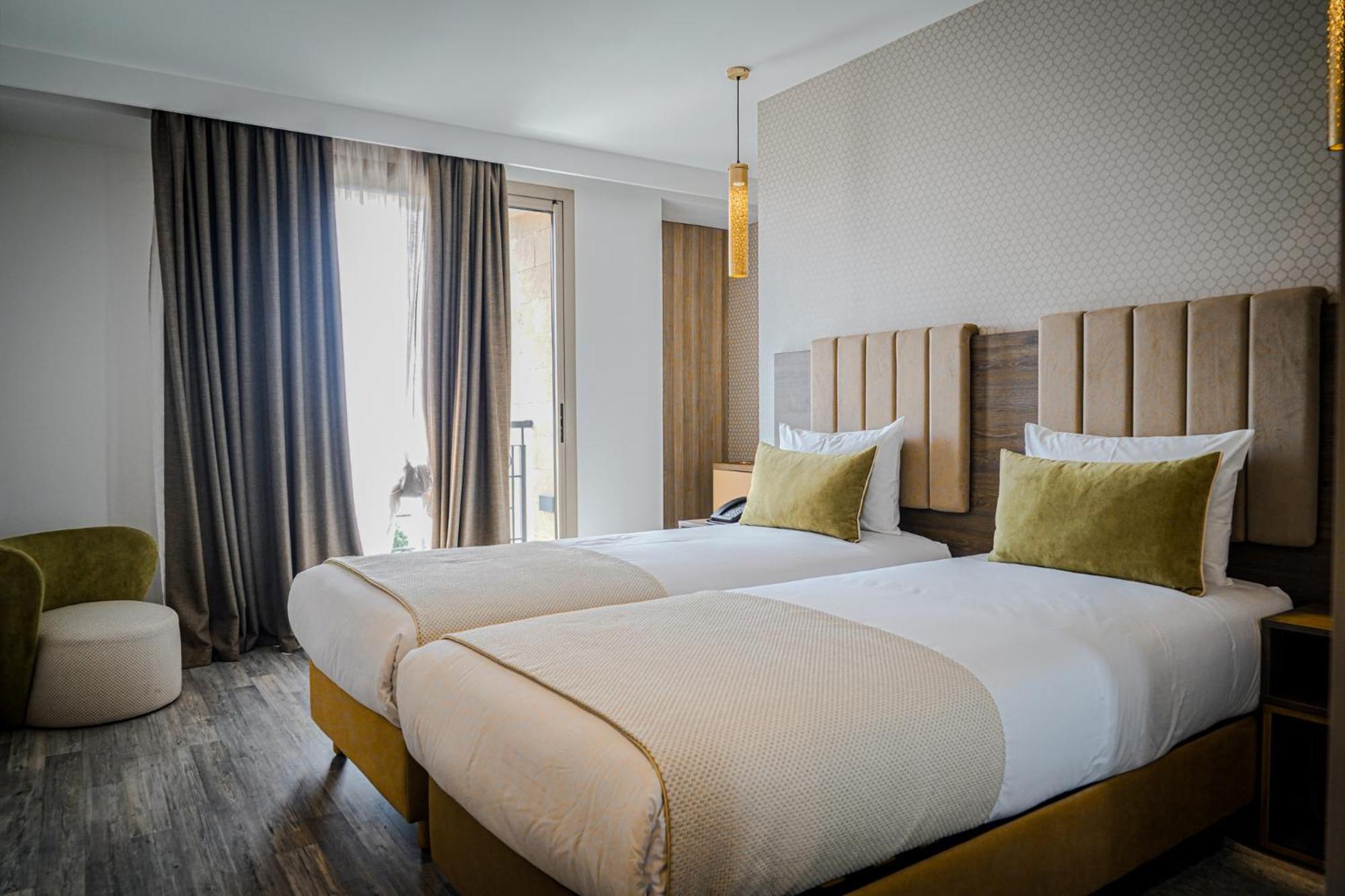 Az Hotel Des Arts ราบัต ภายนอก รูปภาพ